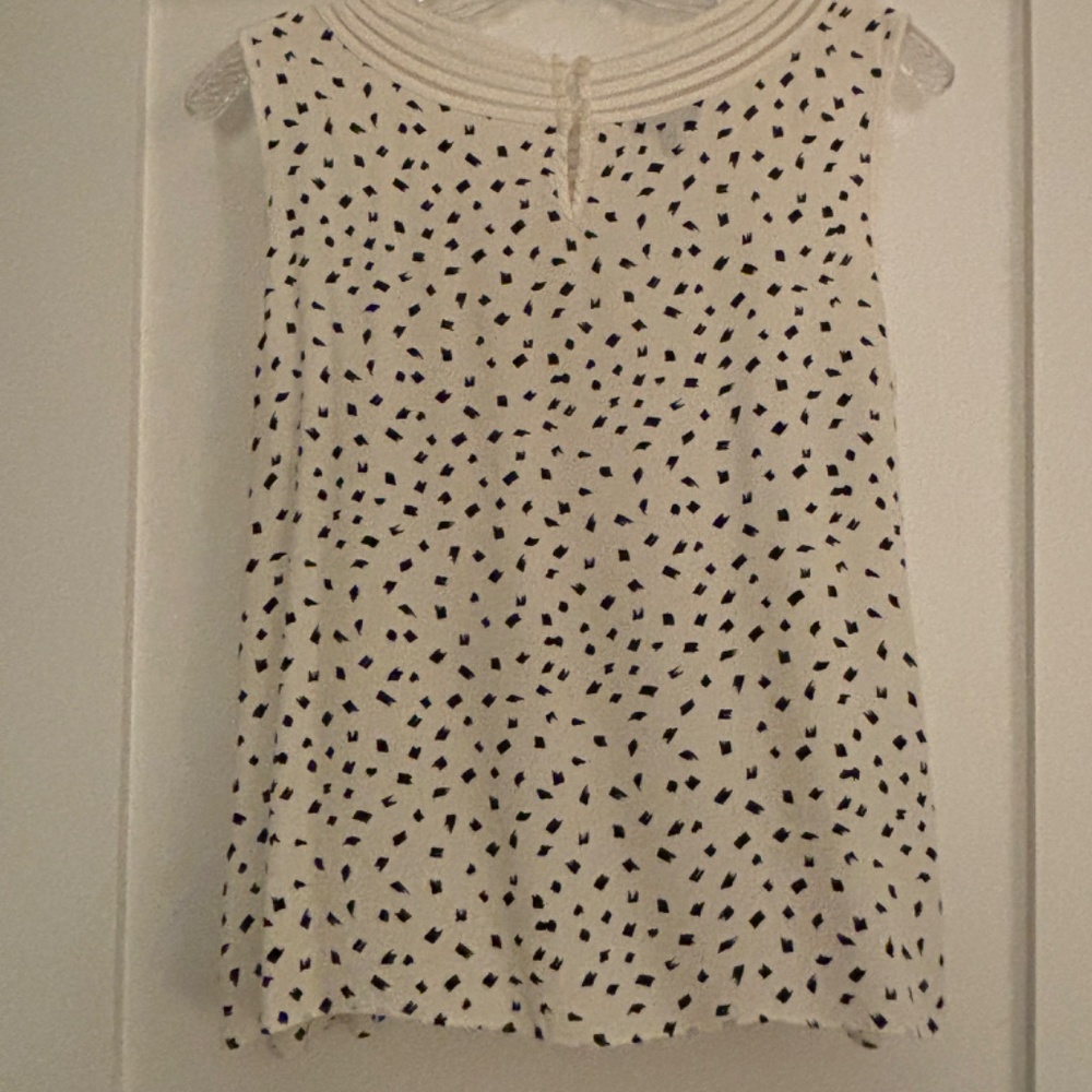 Talbots Sleeveless Shell - Picture 3 of 4